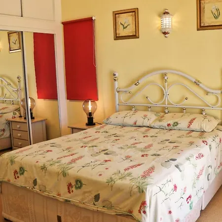 Villa Santa Barbara By Portucasa *